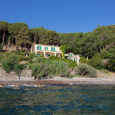 Villa Le Sprizze A Bordo Del Mare - Goelba Marciana Marina  Exteriér fotografie