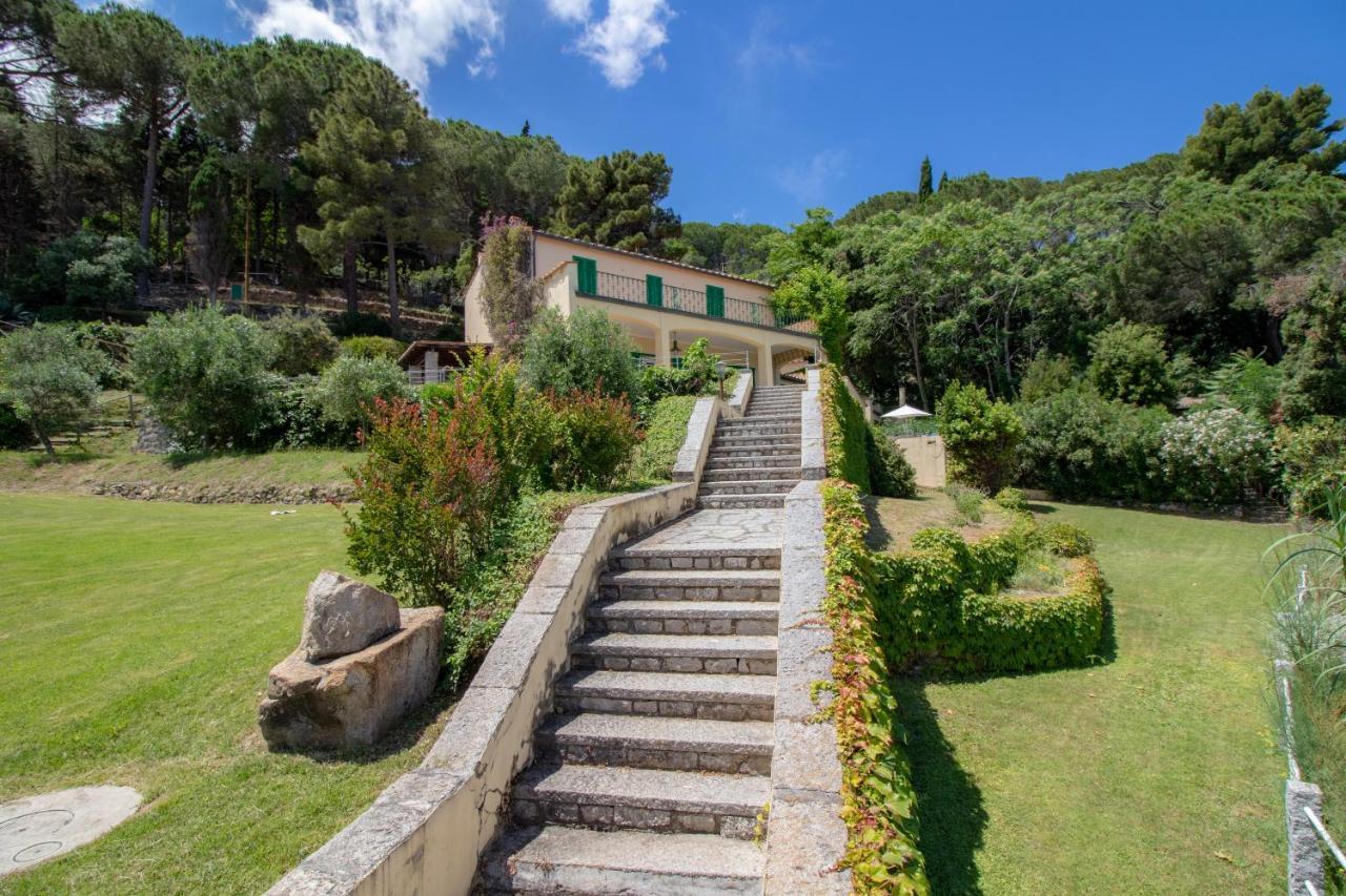Villa Le Sprizze A Bordo Del Mare - Goelba Marciana Marina  Exteriér fotografie