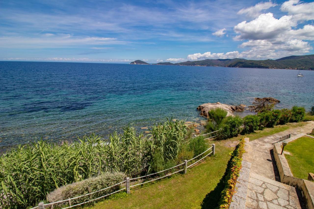 Villa Le Sprizze A Bordo Del Mare - Goelba Marciana Marina  Exteriér fotografie