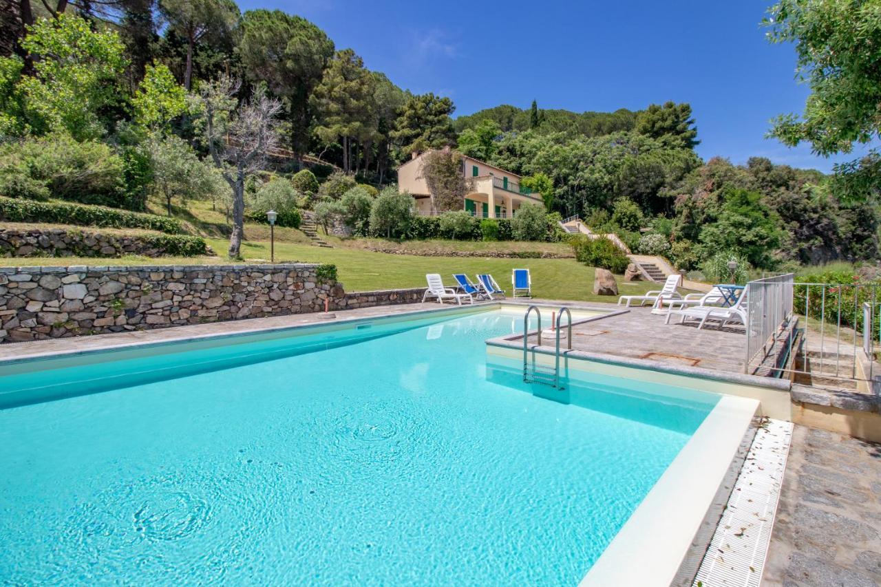 Villa Le Sprizze A Bordo Del Mare - Goelba Marciana Marina  Exteriér fotografie