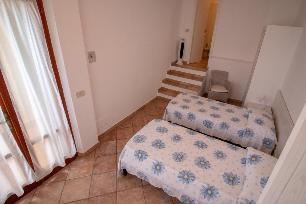 Villa Le Sprizze A Bordo Del Mare - Goelba Marciana Marina  Exteriér fotografie