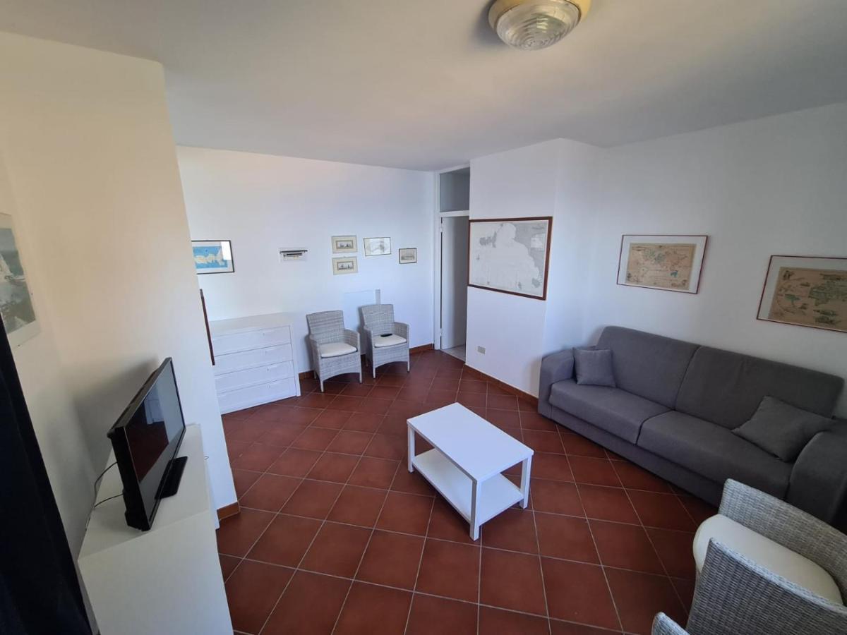 Villa Le Sprizze A Bordo Del Mare - Goelba Marciana Marina  Exteriér fotografie
