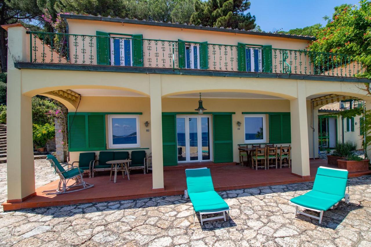 Villa Le Sprizze A Bordo Del Mare - Goelba Marciana Marina  Exteriér fotografie
