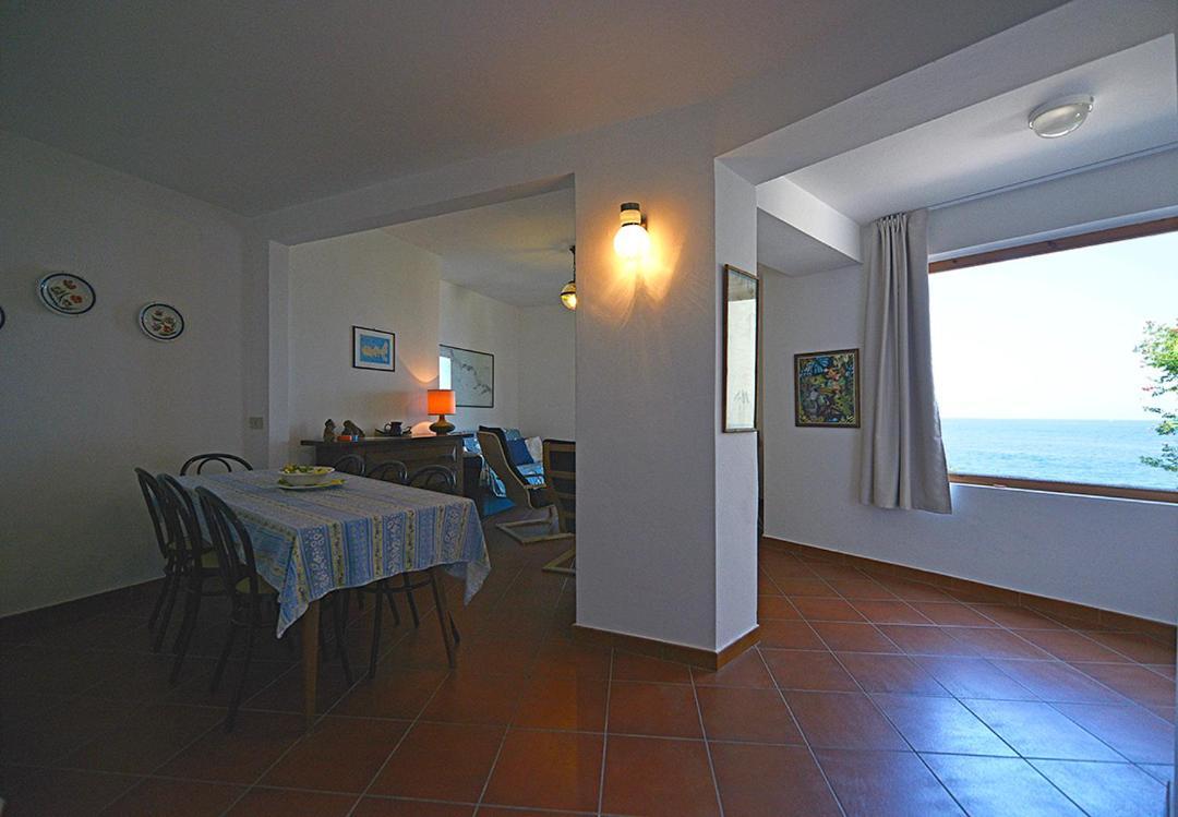 Villa Le Sprizze A Bordo Del Mare - Goelba Marciana Marina  Exteriér fotografie