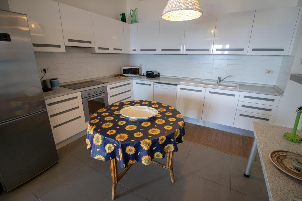 Villa Le Sprizze A Bordo Del Mare - Goelba Marciana Marina  Exteriér fotografie